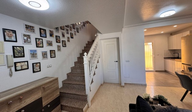 Brukt - Town House -
Campoamor - Costa Blanca