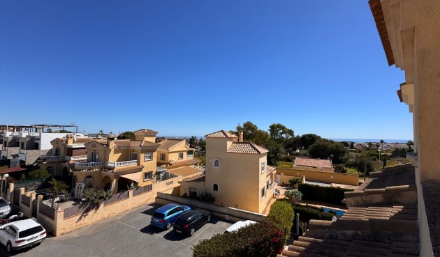 Brukt - Town House -
Campoamor - Costa Blanca