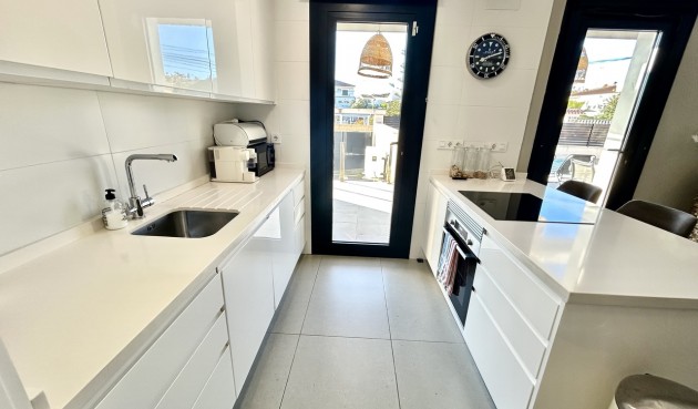 Återförsäljning - Villa -
Los Balcones - Costa Blanca