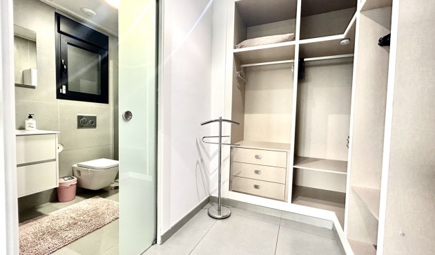 Återförsäljning - Villa -
Los Balcones - Costa Blanca