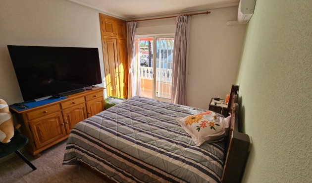 Brukt - Town House -
Santiago de la Ribera - Playa De Santiago De La Ribera