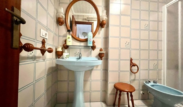 Brukt - Apartment -
Torrevieja - Acequion