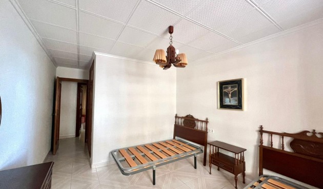 Brukt - Apartment -
Torrevieja - Acequion