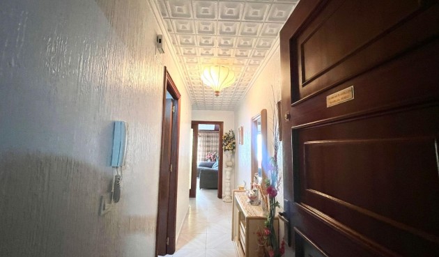 Brukt - Apartment -
Torrevieja - Acequion