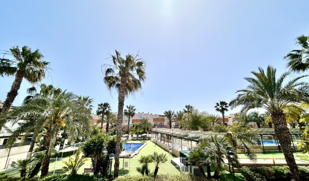 Brukt - Town House -
Los Dolses - Inland