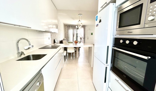 Brukt - Town House -
Los Dolses - Inland