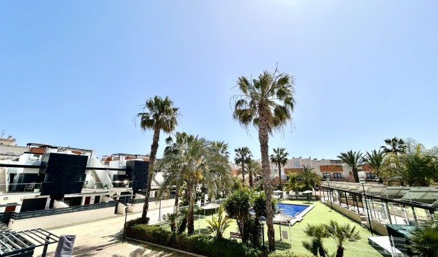 Brukt - Town House -
Los Dolses - Inland