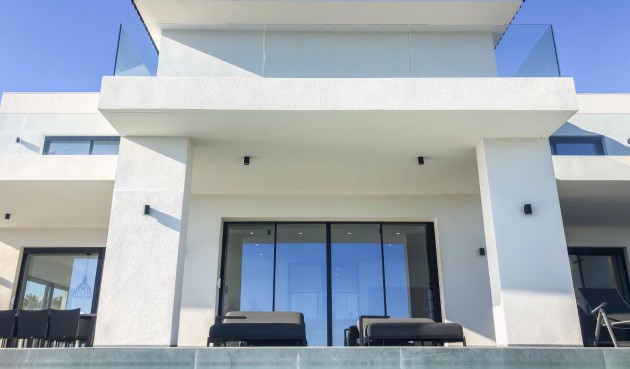 Brukt - Villa -
Ciudad Quesada - Costa Blanca