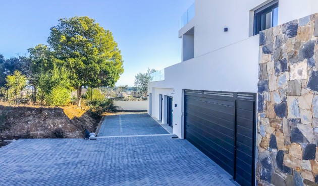 Brukt - Villa -
Ciudad Quesada - Costa Blanca