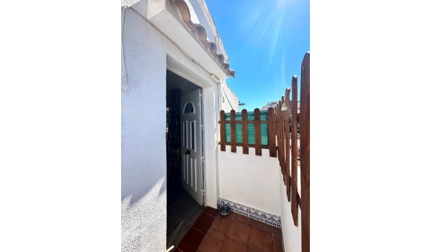 Brukt - Bungalow -
Orihuela Costa - Costa Blanca