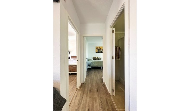 Brukt - Bungalow -
Orihuela Costa - Costa Blanca