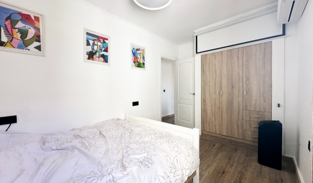 Brukt - Bungalow -
Orihuela Costa - Costa Blanca