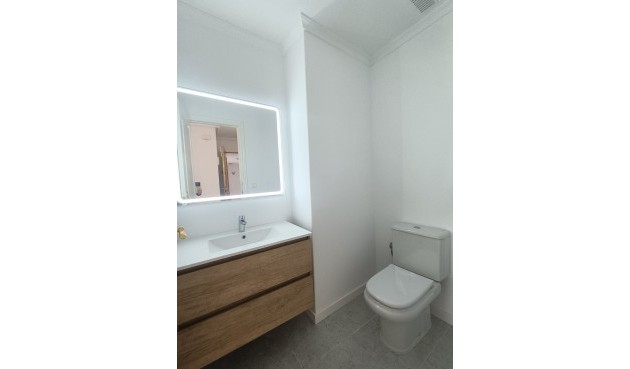 Brukt - Apartment -
Orihuela Costa - Costa Blanca