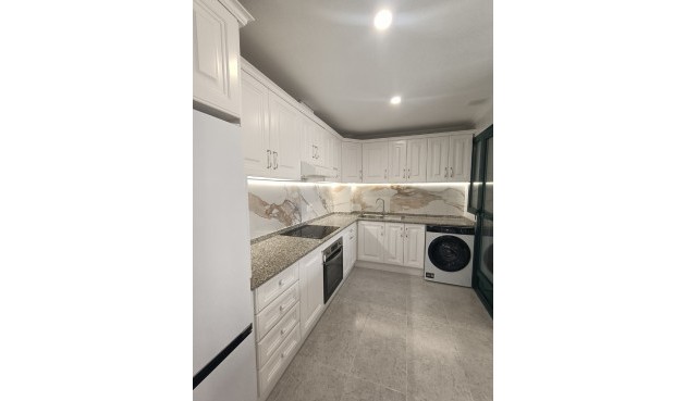 Brukt - Apartment -
Orihuela Costa - Costa Blanca