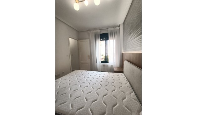 Brukt - Apartment -
Orihuela Costa - Costa Blanca