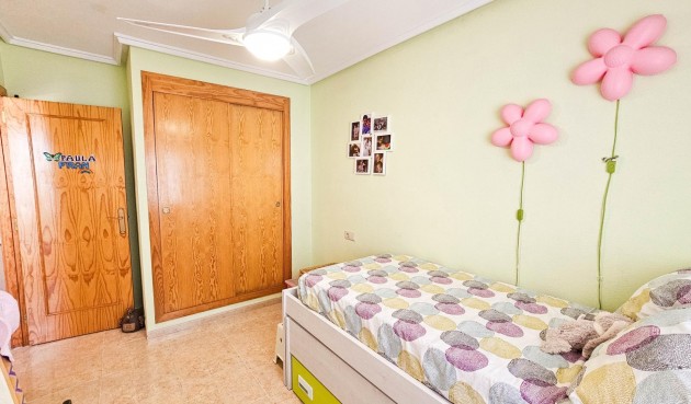 Återförsäljning - Apartment -
Torrevieja - Centro