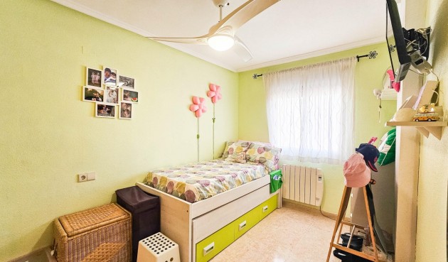 Återförsäljning - Apartment -
Torrevieja - Centro