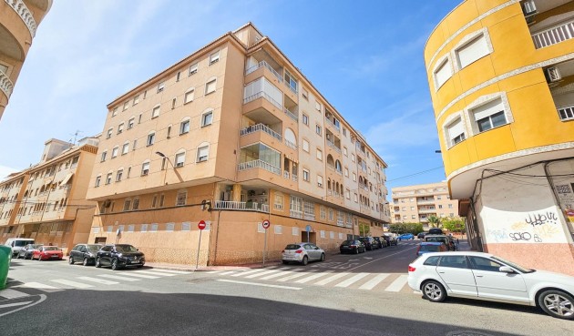Återförsäljning - Apartment -
Torrevieja - Centro