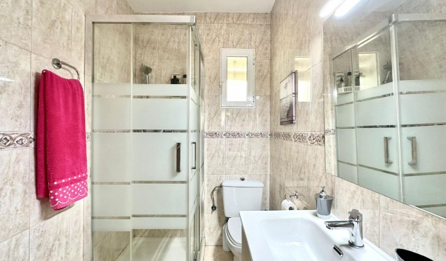 Brukt - Apartment -
Torrevieja - Estacion De Autobuses