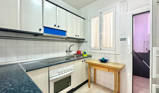 Brukt - Apartment -
Torrevieja - Estacion De Autobuses