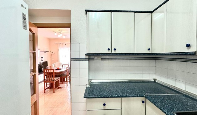 Brukt - Apartment -
Torrevieja - Estacion De Autobuses