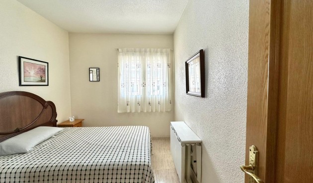 Brukt - Apartment -
Torrevieja - Estacion De Autobuses