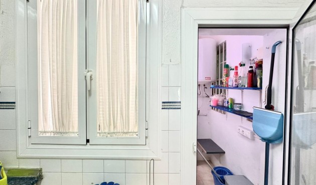 Brukt - Apartment -
Torrevieja - Estacion De Autobuses