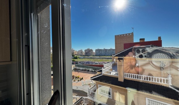 Brukt - Apartment -
Torrevieja - Playa del Cura