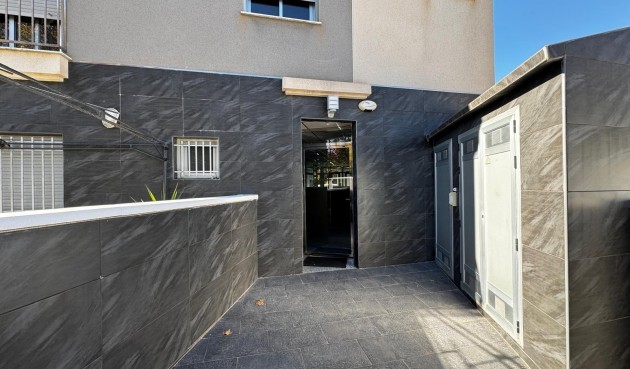 Brukt - Apartment -
Torrevieja - Playa del Cura