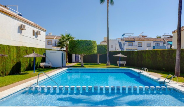 Brukt - Bungalow -
Torrevieja - La Siesta - El Salado - Torreta