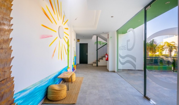 Brukt - Apartment -
Orihuela Costa - Mil Palmeras