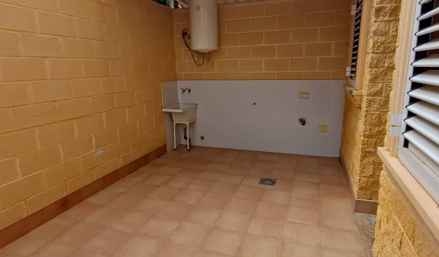 Brukt - Tosidig -
Santiago de la Ribera - Santiago De La Ribera