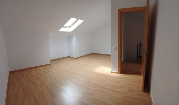 Brukt - Tosidig -
Santiago de la Ribera - Santiago De La Ribera