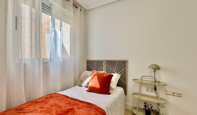 Brukt - Apartment -
Torrevieja - PARQUE DE LAS NACIONES