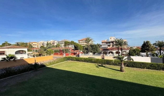 Brukt - Apartment -
Torrevieja - Punta Prima