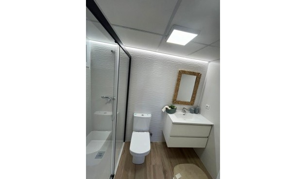 Brukt - Apartment -
Torrevieja - Punta Prima