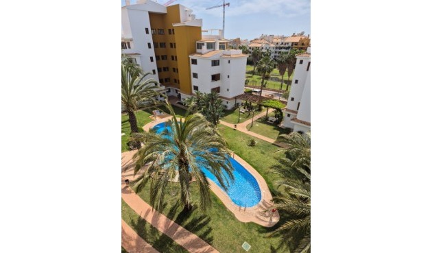 Brukt - Apartment -
Punta Prima - Costa Blanca