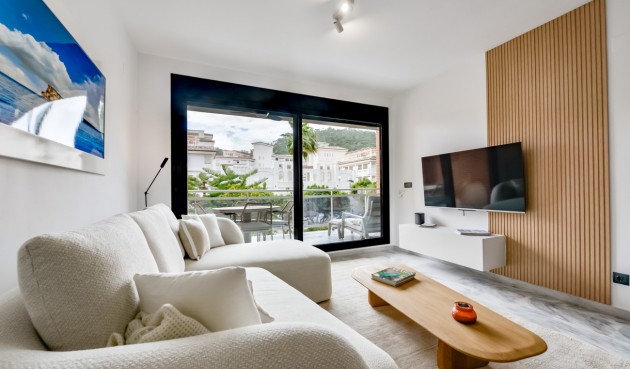 Brukt - Apartment -
Villajoyosa - La Cala