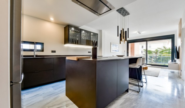 Brukt - Apartment -
Villajoyosa - La Cala