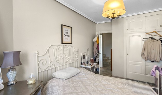 Brukt - Town House -
Orihuela Costa - Costa Blanca