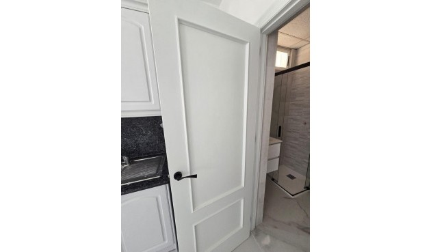 Brukt - Tosidig -
Torrevieja - Torretas