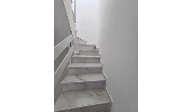 Brukt - Tosidig -
Torrevieja - Torretas