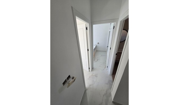 Brukt - Tosidig -
Torrevieja - Torretas