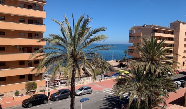 Återförsäljning - Apartment -
Torrevieja - Cabo Cervera