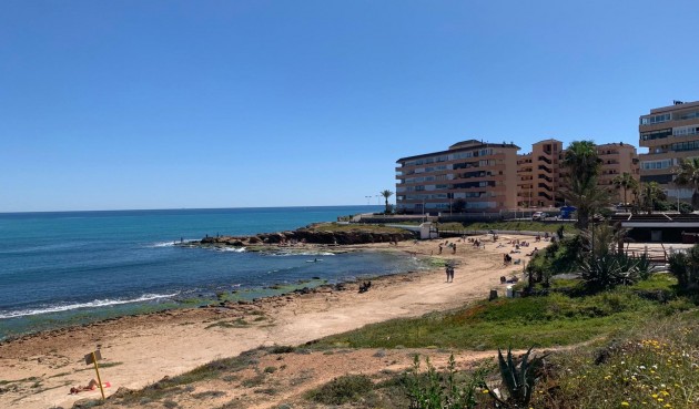Återförsäljning - Apartment -
Torrevieja - Cabo Cervera
