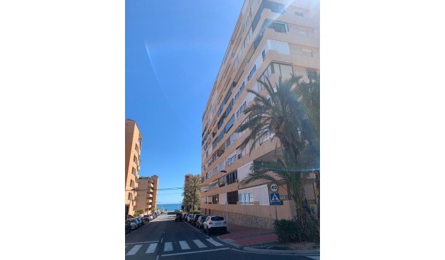 Återförsäljning - Apartment -
Torrevieja - Cabo Cervera