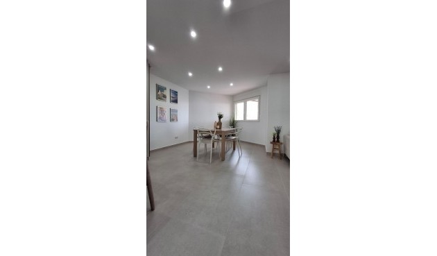 Brukt - Apartment -
Torrevieja - Acequion
