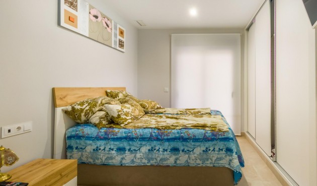 Brukt - Apartment -
Torrevieja - Estacion De Autobuses