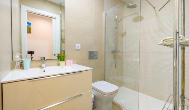 Brukt - Apartment -
Torrevieja - Estacion De Autobuses