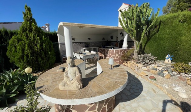 Återförsäljning - Villa -
Alfas del Pí - Costa Blanca